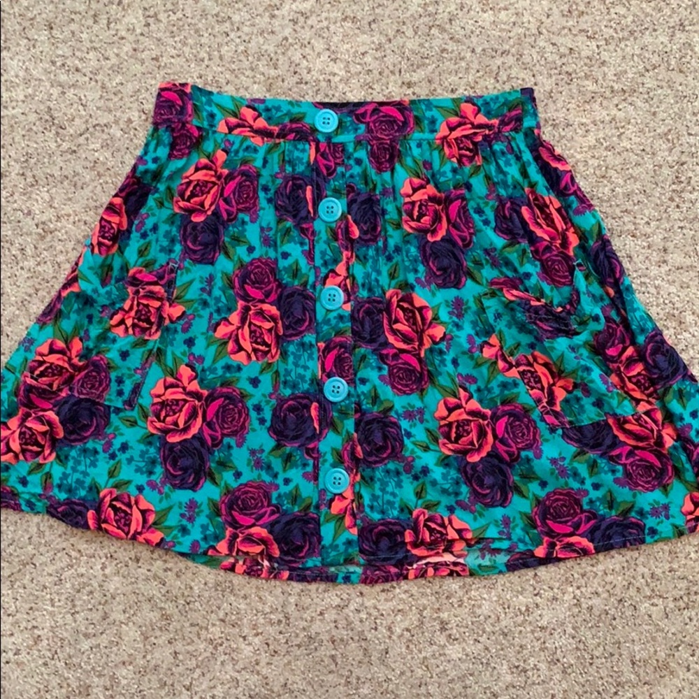 EUC Frenchi Jade & Coral Button Front Skirt Size M